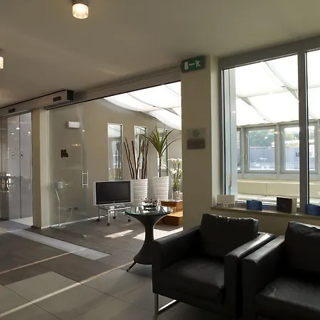 Hotel Montini Linate Airport 3*