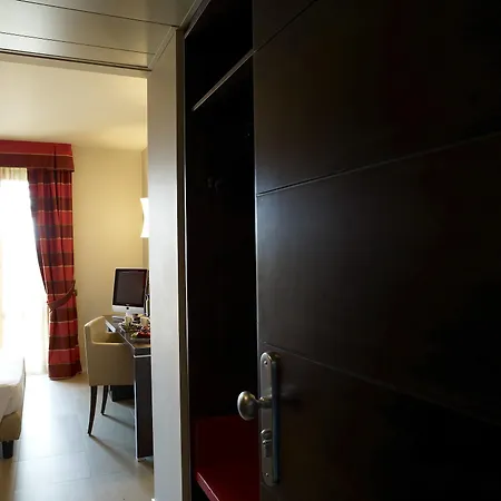 Hotel Montini Linate Airport