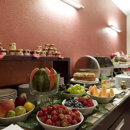 Montini Linate Airport Hotel 3*