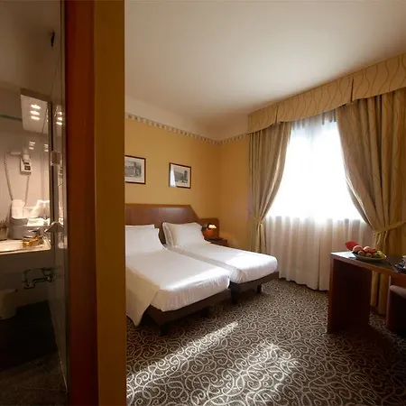 Hotel Montini Linate Airport Peschiera Borromeo
